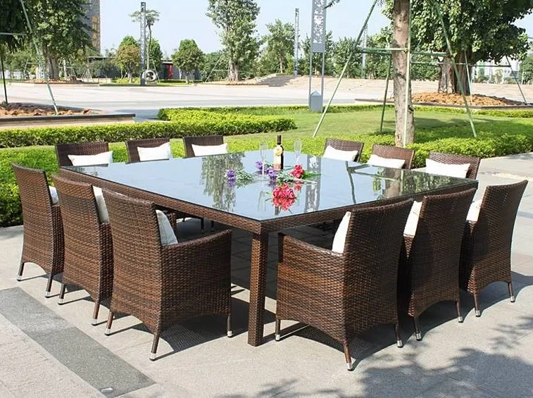 tavoli e sedie giardino